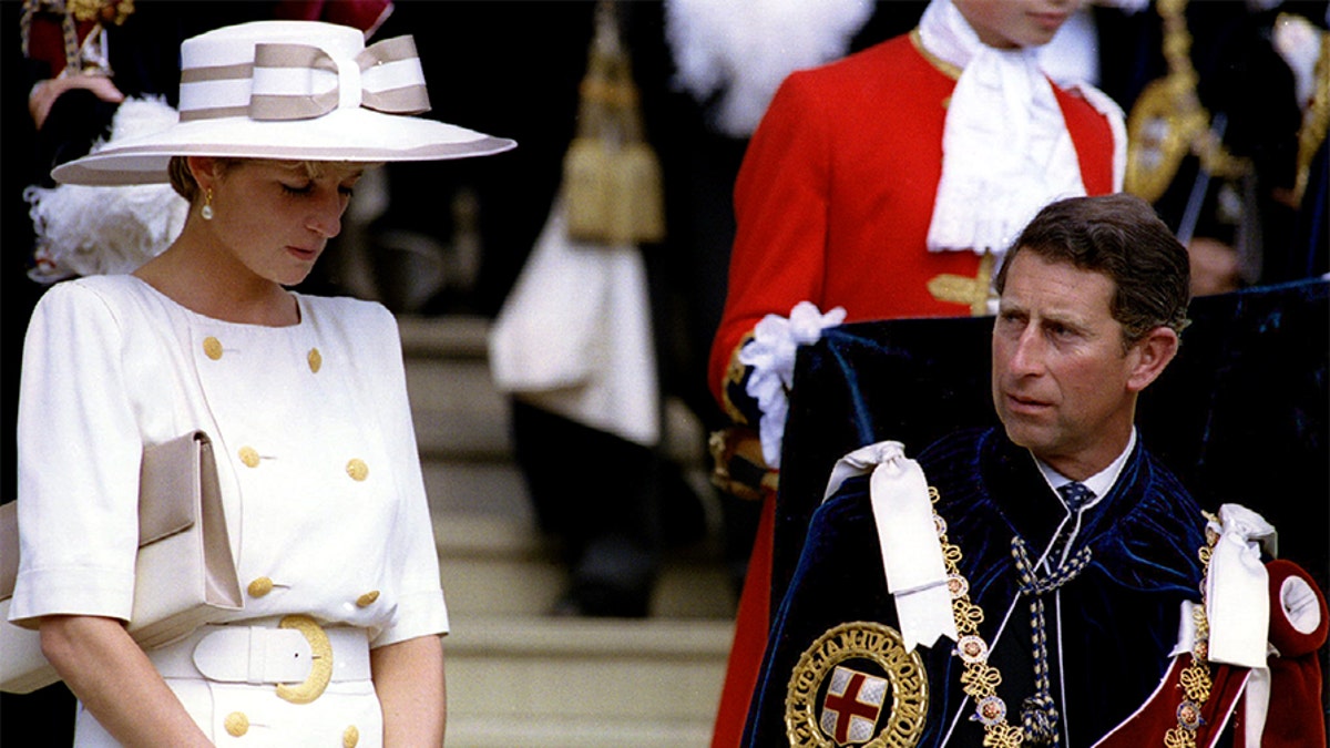 FILE PHOTO JUN92- Prince Charles never loved Princess Diana, and was forced into an empty marriage by his domineering father according to a new authorised biography serialised in the Sunday Times October 16. Picture shows the Prince and Princess at the Garter ceremony at Windsor Castle in 1992 - PBEAHUNICDN