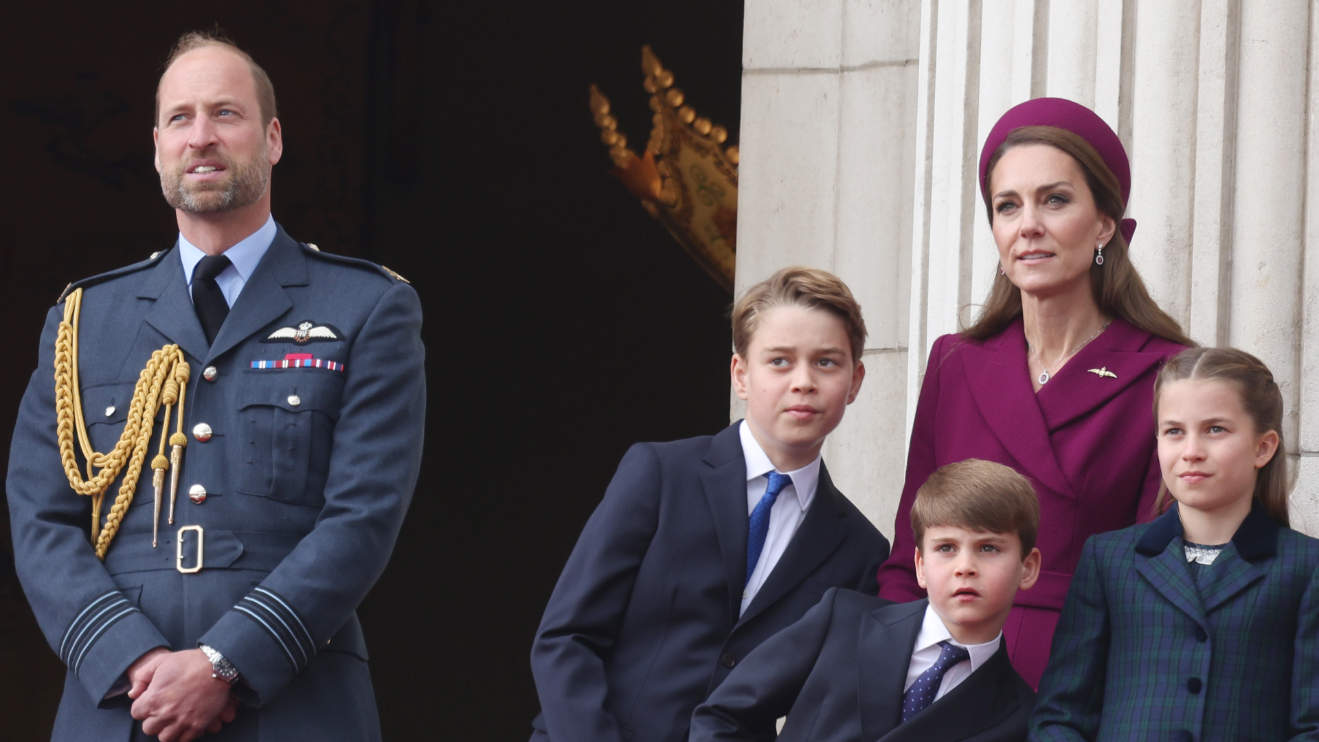 Princess Kate, Prince George, Prince Louis and Prince William on the balcony at Buckingham Palace