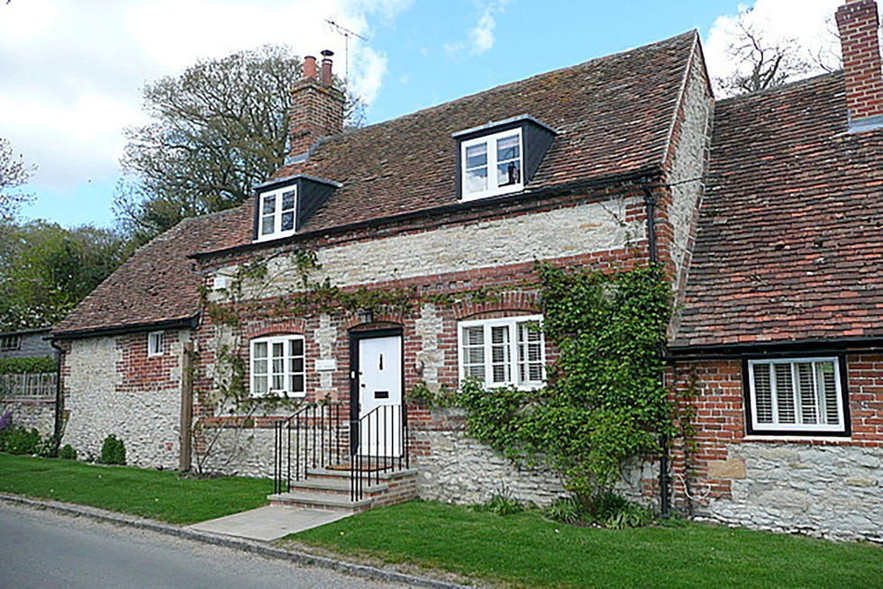 cottage old forge in oxfordshire