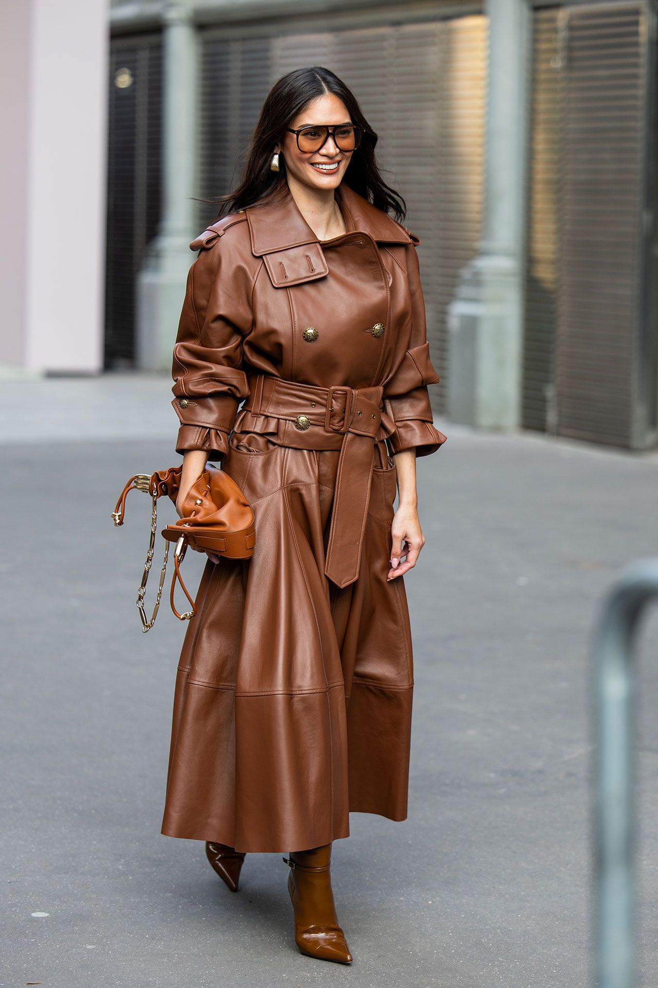 How to wear skirts in winter for 2025
