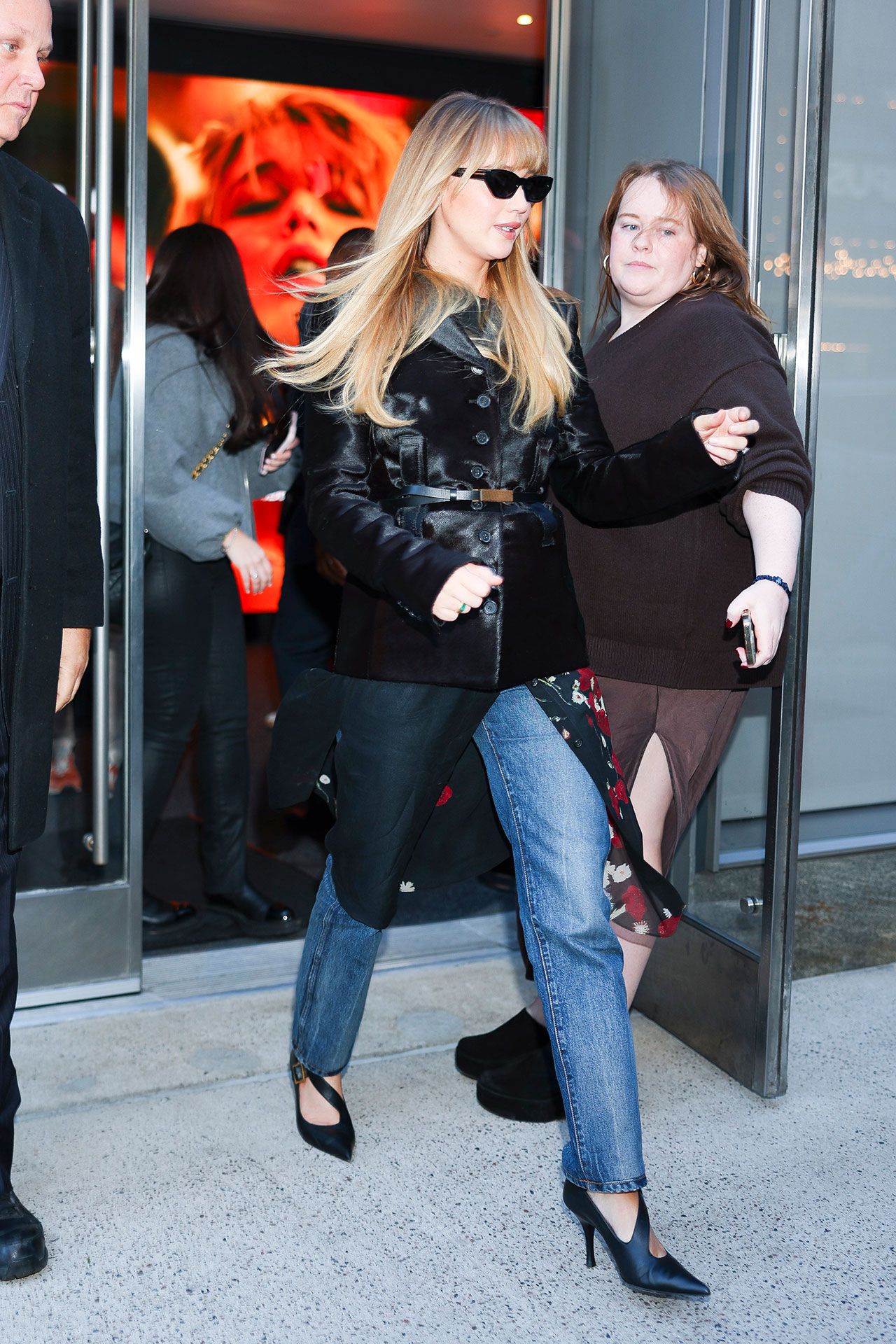 Jennifer Lawrence Ditches Baggy Jeans for Dakota Johnsons GoTo Skinny Style