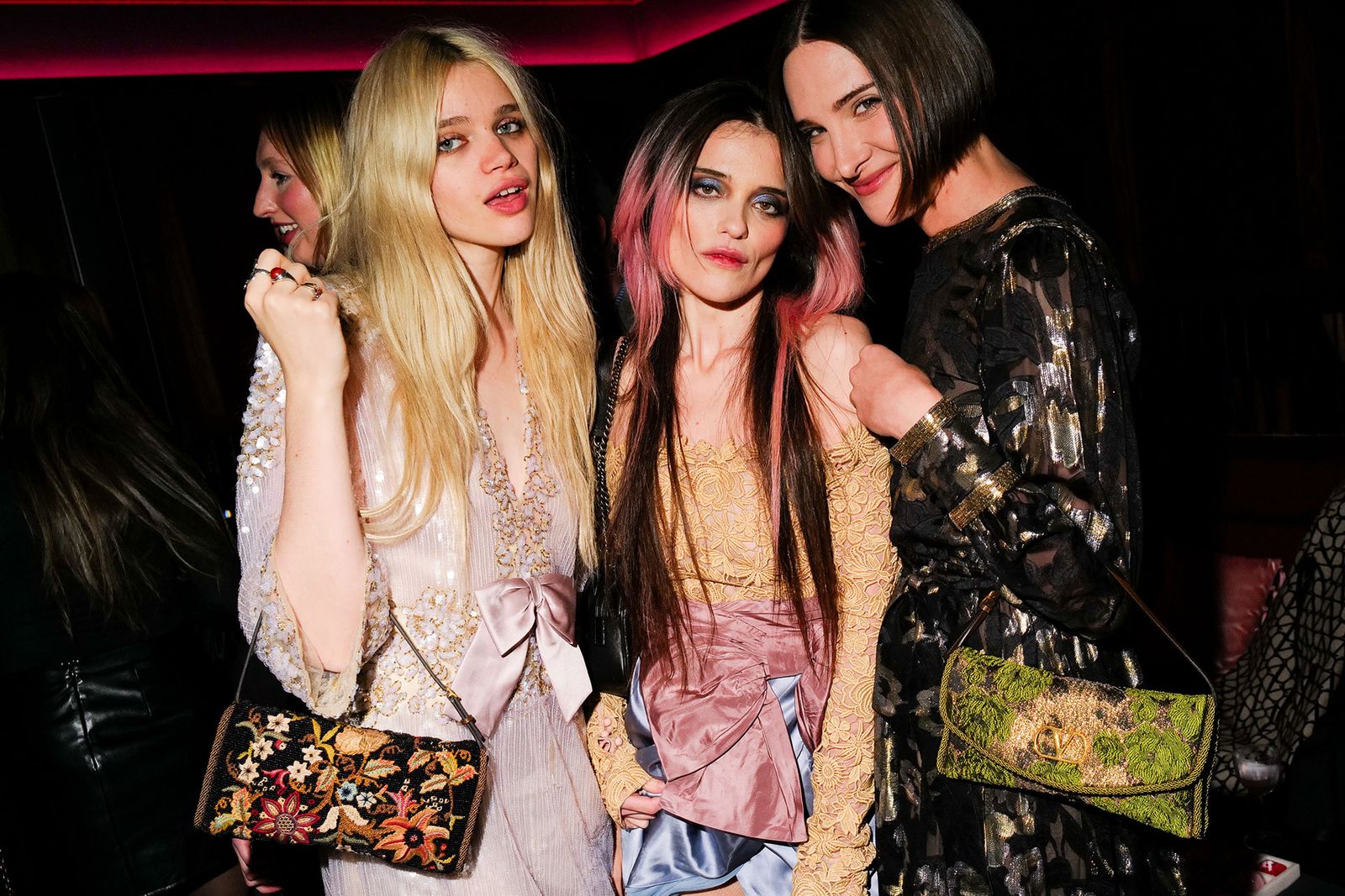 Image may contain Sheila Kelley Valerie van der Graaf Sky Ferreira Person Photobombing Adult Face and Head