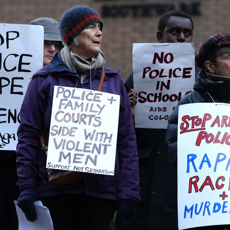 Image may contain: Carman Lee, Adult, Person, People, Cap, Clothing, Hat, Accessories, Bag, Handbag, Glasses, Glove, and Face