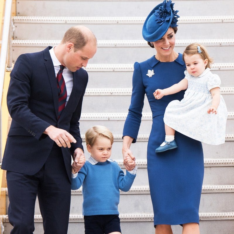 Kate Middleton and Prince William Release New Photos of Prince George and  Princess Charlotte on a Royal Family Ski Trip — See the Adorable Pics! -  Closer Weekly | Closer Weekly