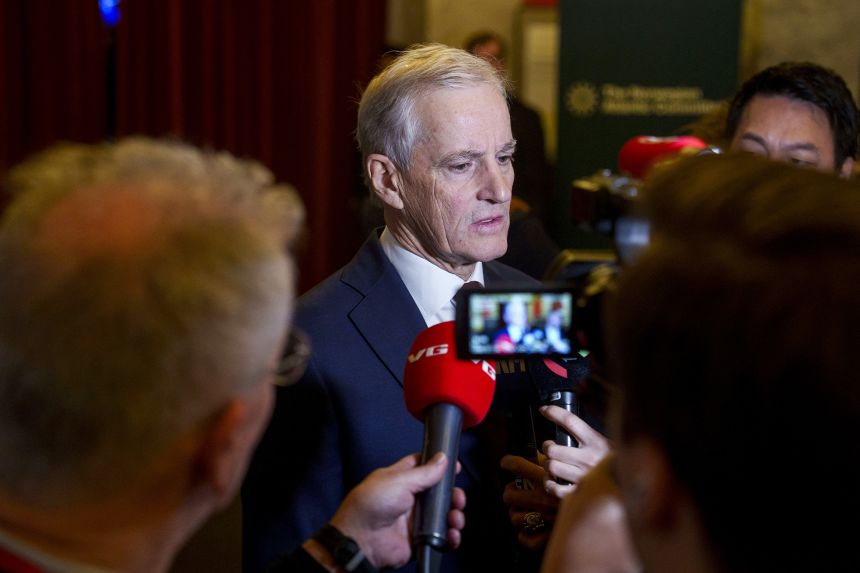 Norwegian Prime Minister Jonas Gahr Støre comments on Mette-Marit's contact with Jeffrey Epstein in Oslo on Monday.